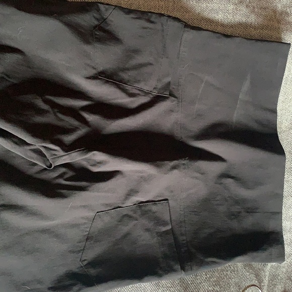 Black maternity pants with stretch size small - Picture 5 of 5